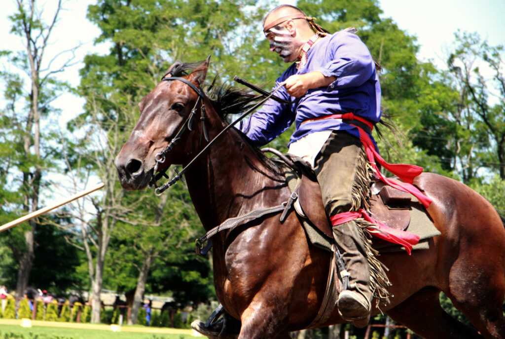 Western Lovas Show