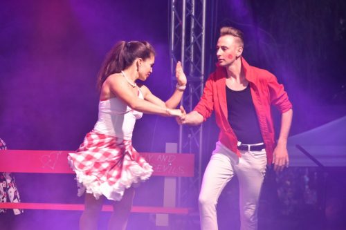 Domján Ákos és a Jampi Angyalok tánckar